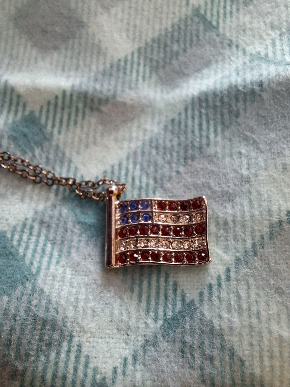 Flag Pendant Necklace in Silver & Red Like New